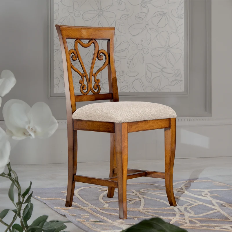 Sedia Classica Cuore in Legno e Tessuto – Tiziano