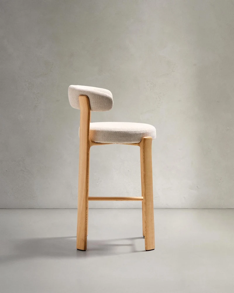 Hocker Granite aus beigefarbener Chenille und massivem Eschenholz mit naturfarbenem Finish