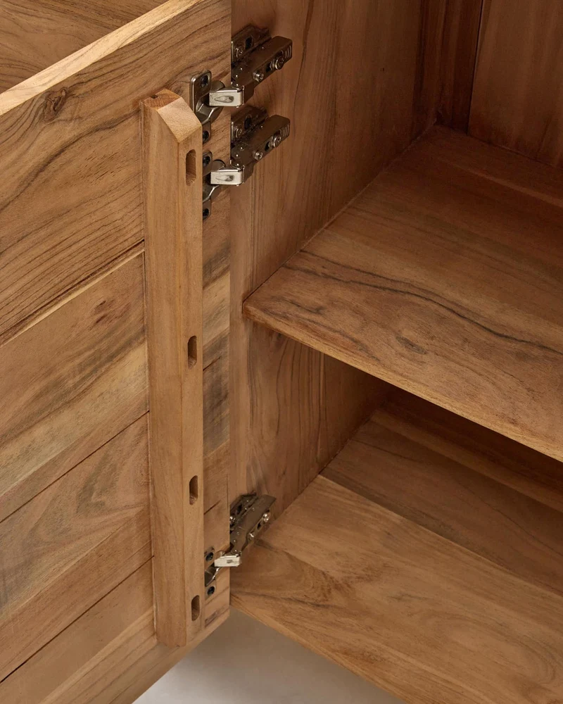 4-türiges Sideboard Uxue aus massivem Akazienholz mit gebleichtem Finish 200 x 88 cm