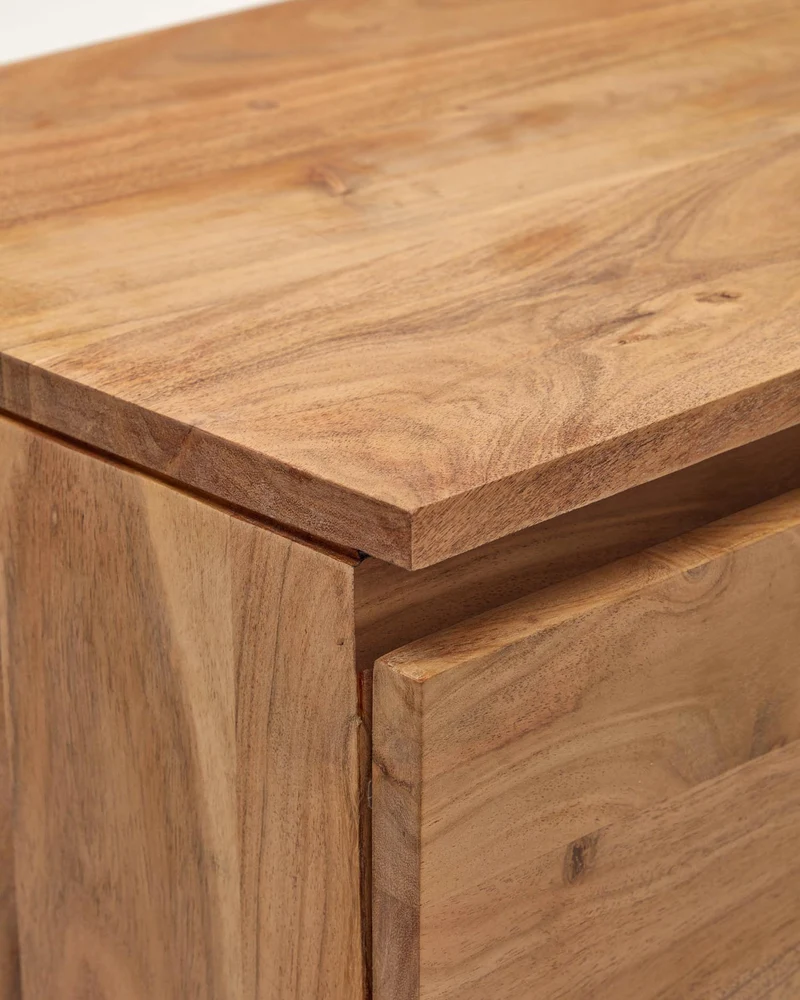 4-türiges Sideboard Uxue aus massivem Akazienholz mit gebleichtem Finish 200 x 88 cm