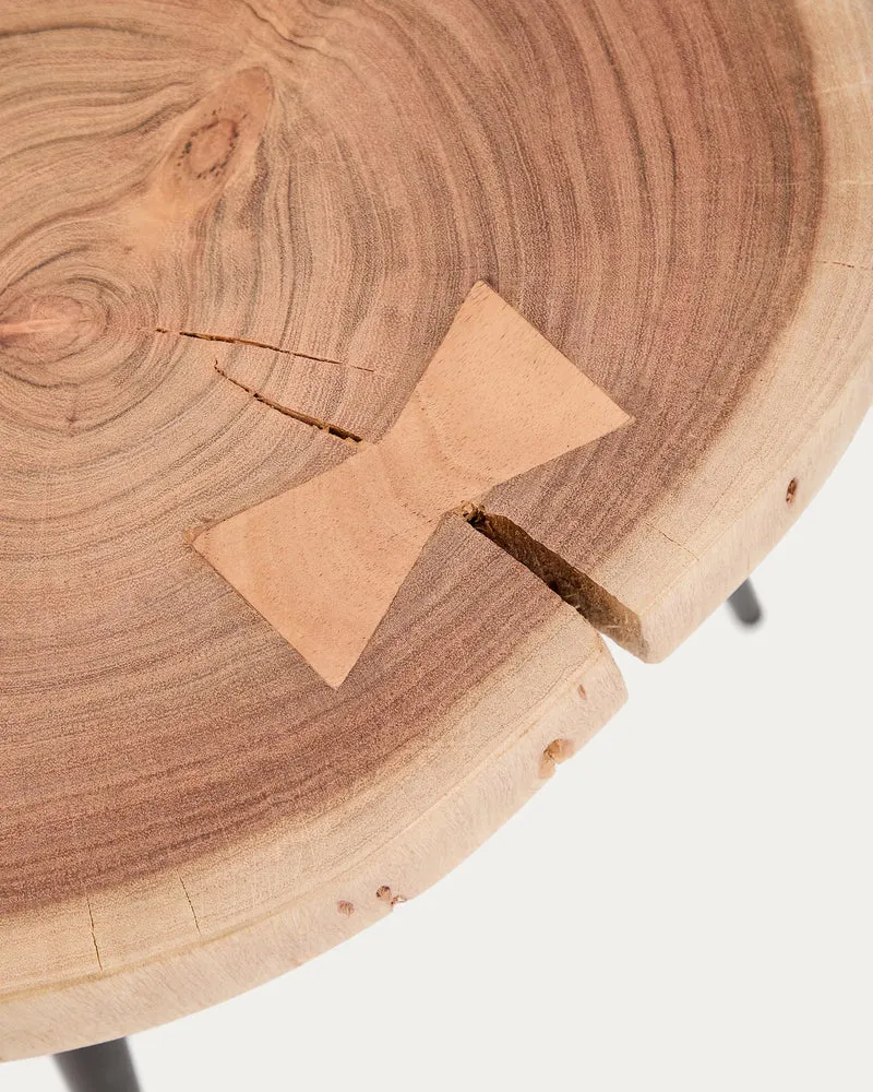 Beistelltisch Tanive aus massivem Akazienholz mit gebleichtem Finish und schwarzen Stahlbe