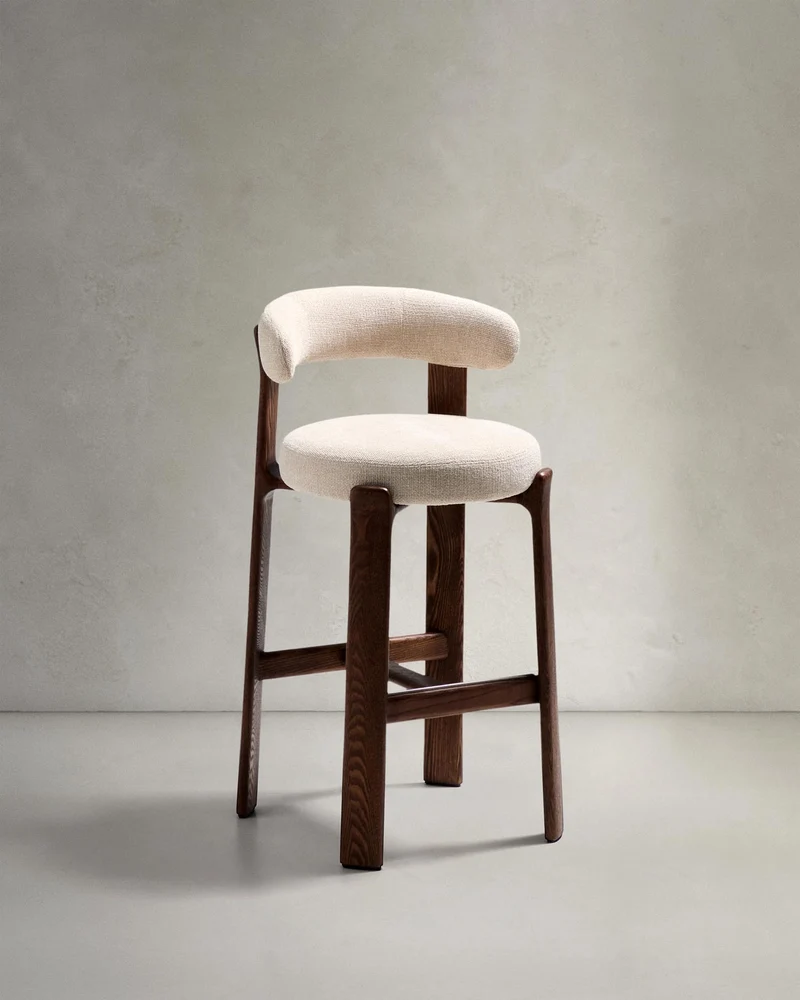 Hocker Granite aus beigefarbener Chenille und massivem Eschenholz mit walnussholzfarbenem