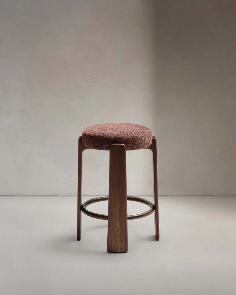 Hocker Granite aus brauner Chenille und massivem Eschenholz mit nussbaumfarbenem Finish, F