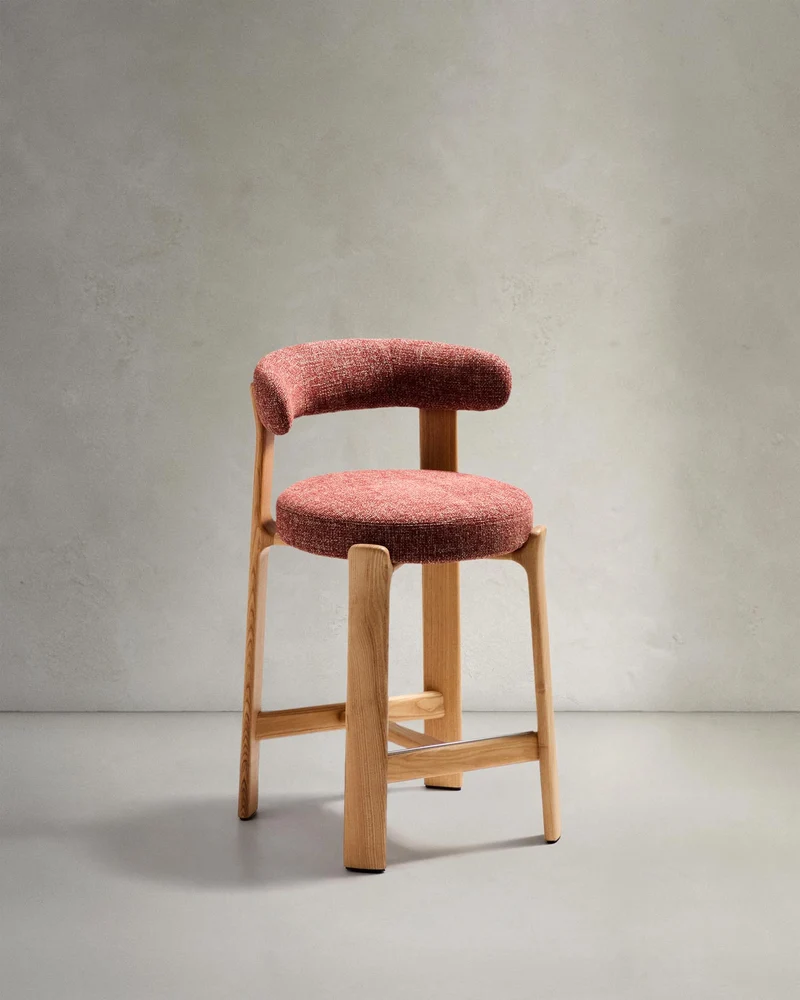 Hocker Granite aus terrakottafarbener Chenille und massivem Eschenholz mit naturfarbenem F