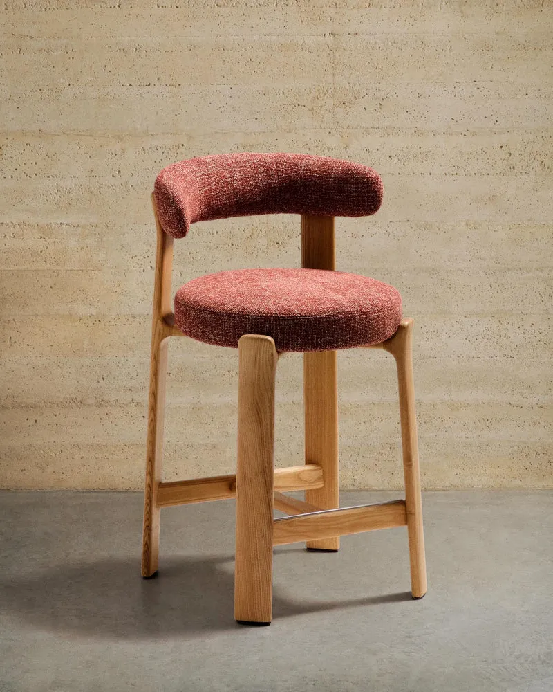 Hocker Granite aus terrakottafarbener Chenille und massivem Eschenholz mit naturfarbenem F