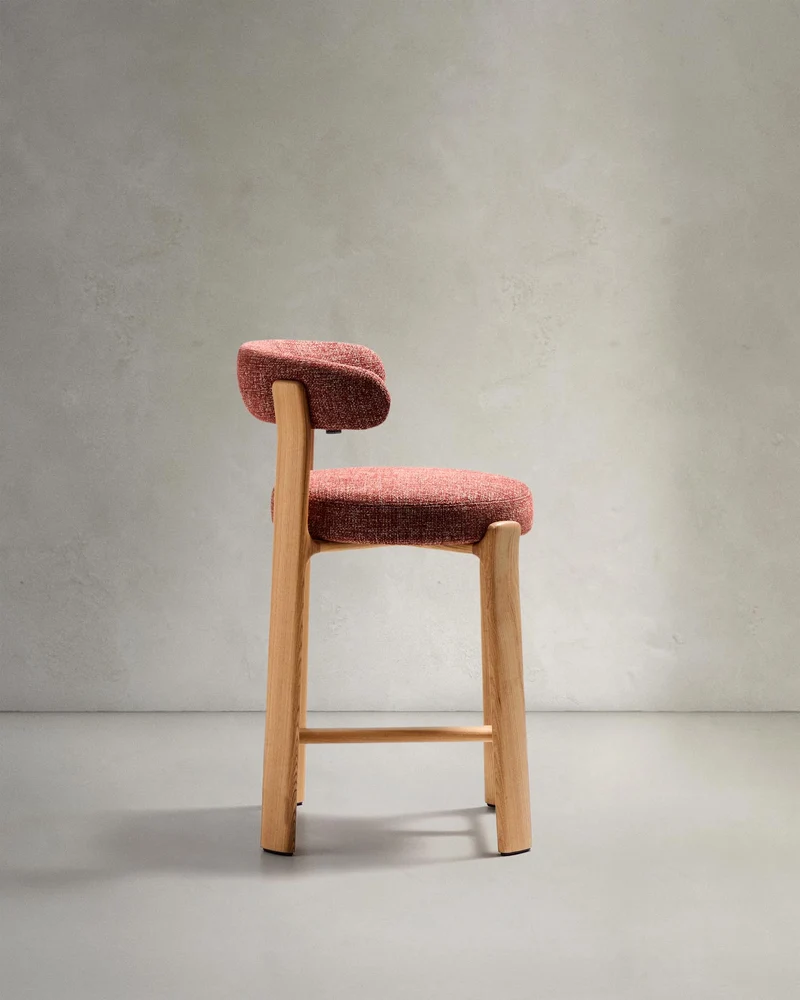 Hocker Granite aus terrakottafarbener Chenille und massivem Eschenholz mit naturfarbenem F