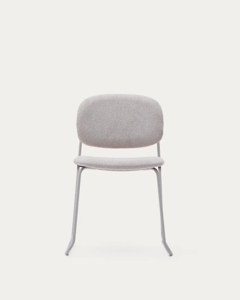 Stapelbarer Stuhl Meli mit beiger Chenille und beigen Metallbeinen FSC Mix Credit