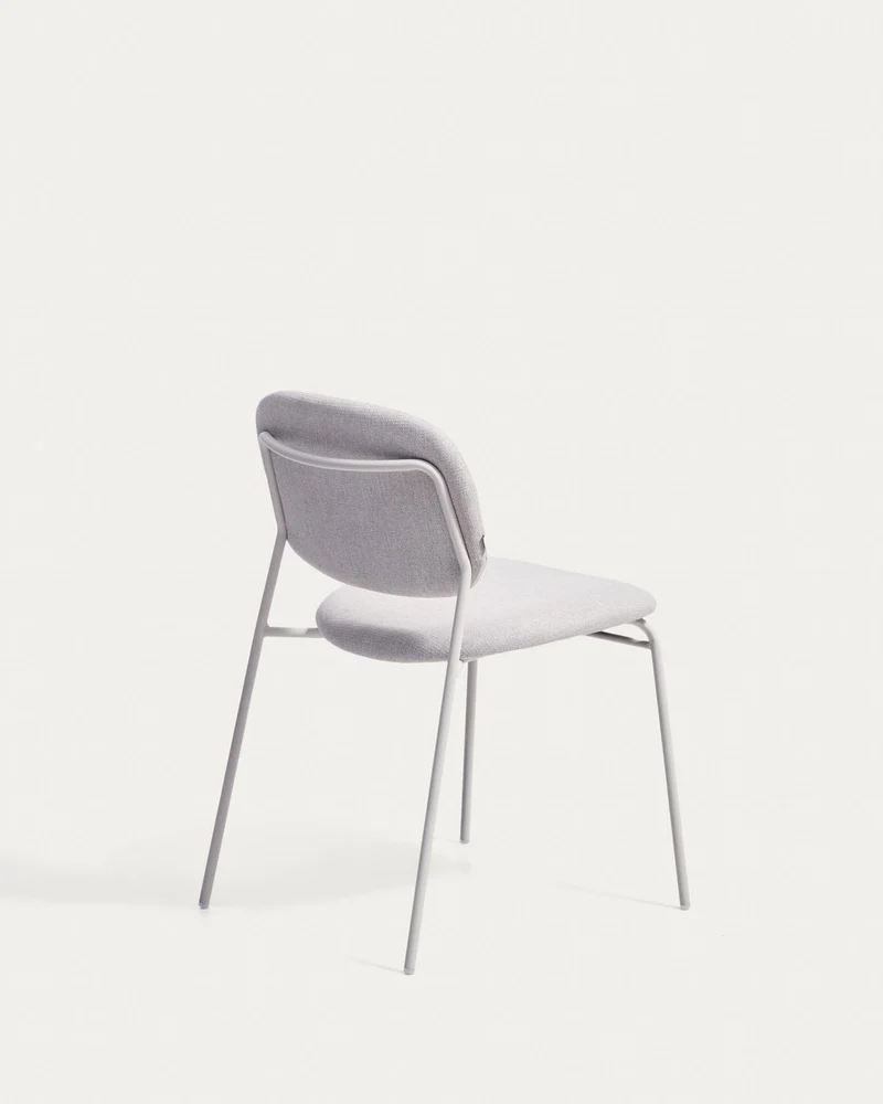 Stapelbarer Stuhl Meli mit beiger Chenille und beigen Metallbeinen FSC Mix Credit