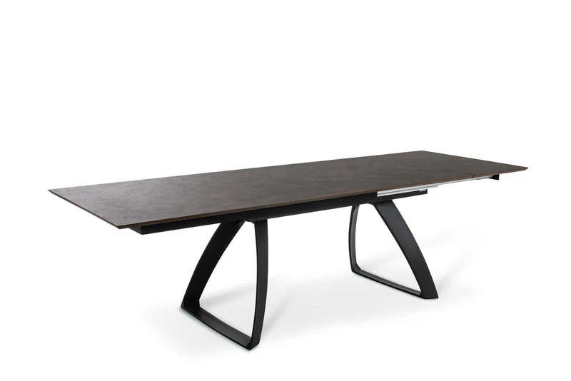 Tavolo moderno allungabile piano colore ruggine gambe in metallo nero cm 170/270x90x76h