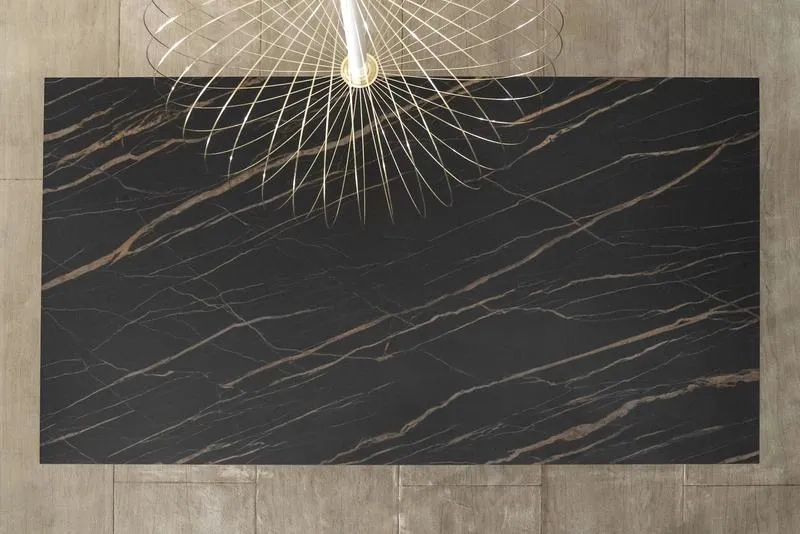 Tavolo design allungabile piano in ceramica e vetro effetto marmo nero cm 160/240x90x76h