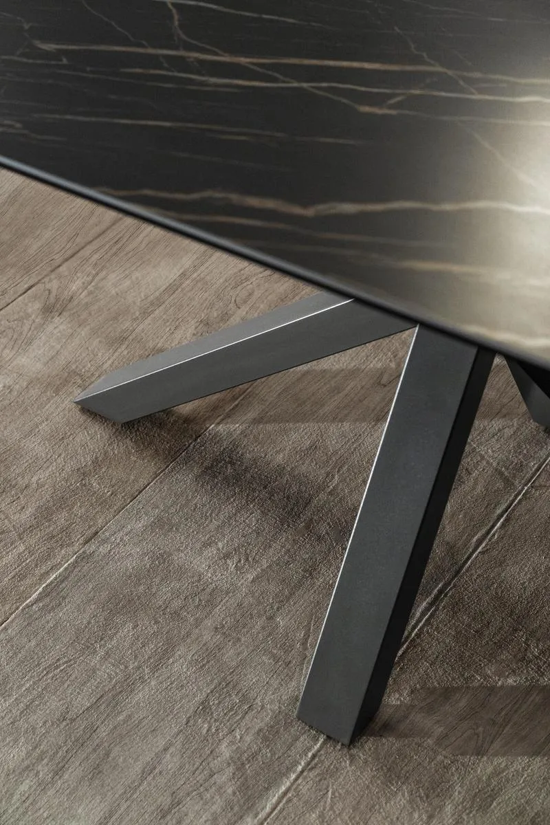 Tavolo design allungabile piano in ceramica e vetro effetto marmo nero cm 160/240x90x76h