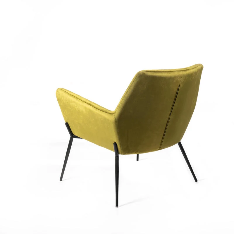 Poltrona moderna rivestita in velluto gambe in metallo nero cm 54x71x70h - vari colori
