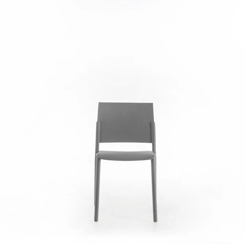 Set da 4 Sedia in polipropilene per interno o esterno design moderno cm 52x52x81h - vari colori
