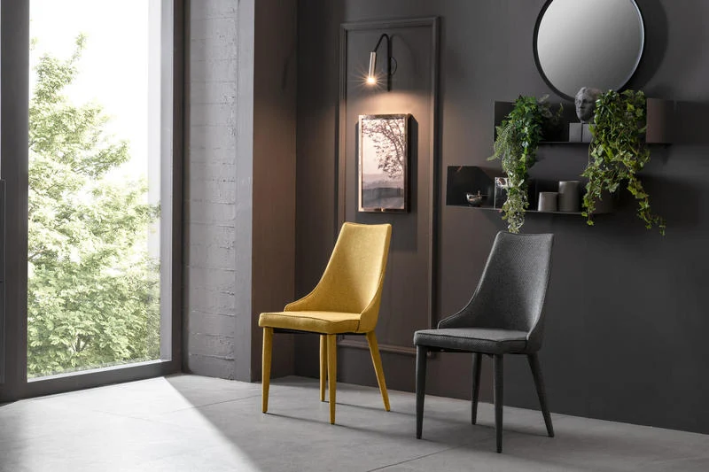 Set da 4 Sedia moderna imbottita rivestita in tessuto cm 46x46x91h - vari colori