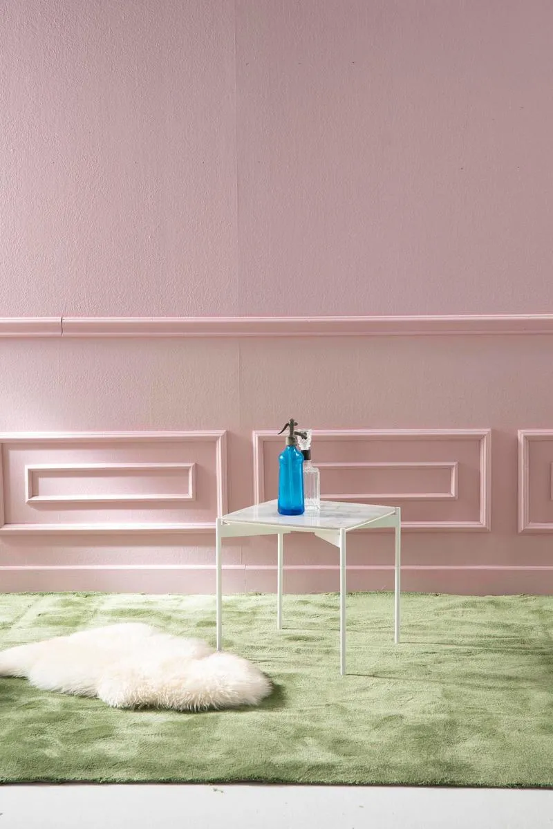Tavolino quadrato da salotto con piano in ceramica finitura marmo calacatta cm 45x45x45h