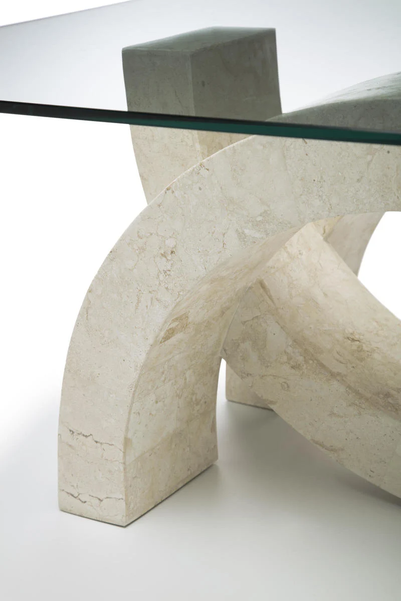 Tavolino da salotto con piano in vetro e base in pietra fossile cm 120x70x41h - vari colori
