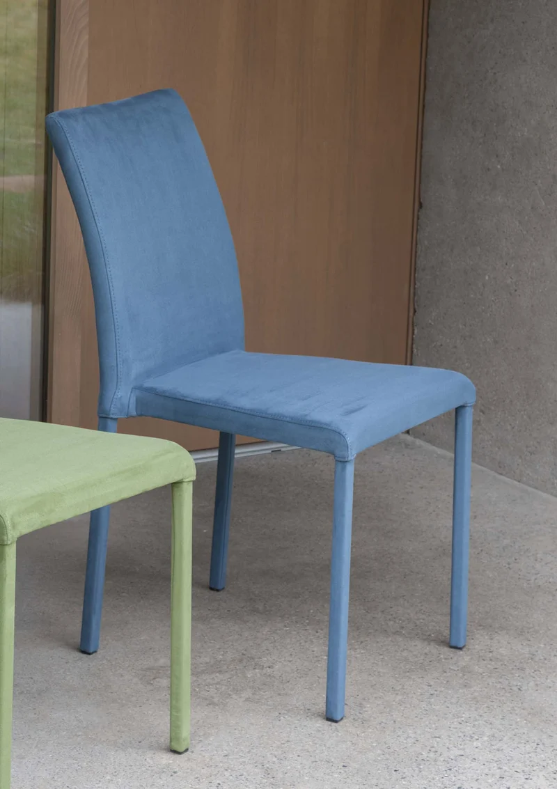 Cloe Plus - Set da 4 Sedia soggiorno rivestita in econabuk cm 42x61x87h - vari colori