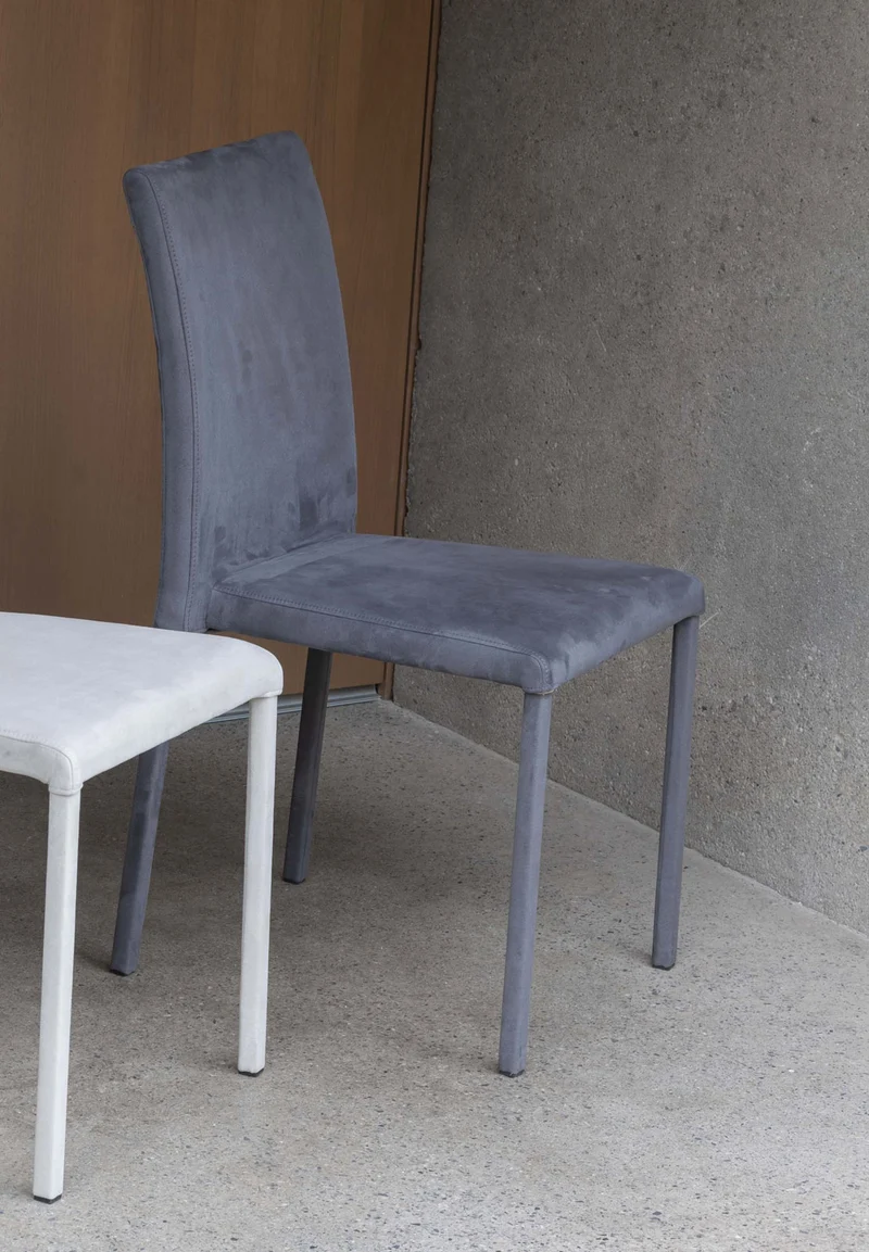 Cloe Plus - Set da 4 Sedia soggiorno rivestita in econabuk cm 42x61x87h - vari colori