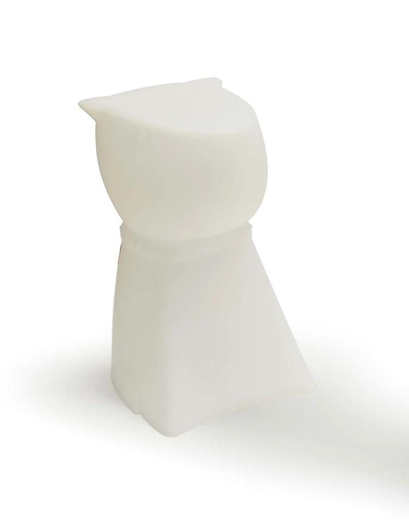 Sgabello basso in polipropilene con luce a led modello dog cm 31x31x44h