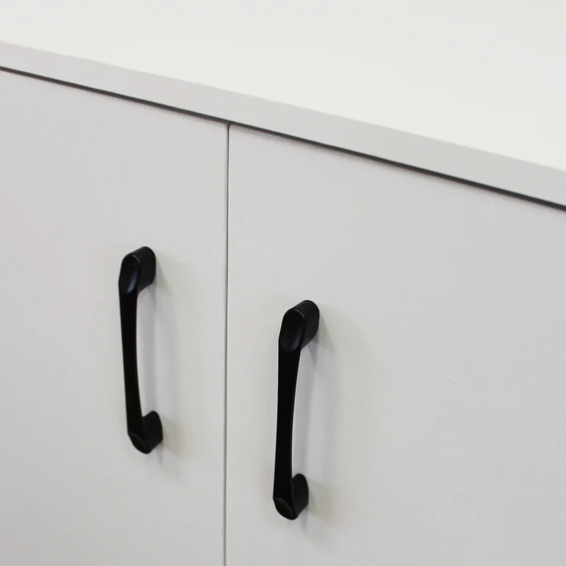 Credenza bassa in legno a 2 ante con maniglie nere 60x78 cm - RALINVEN