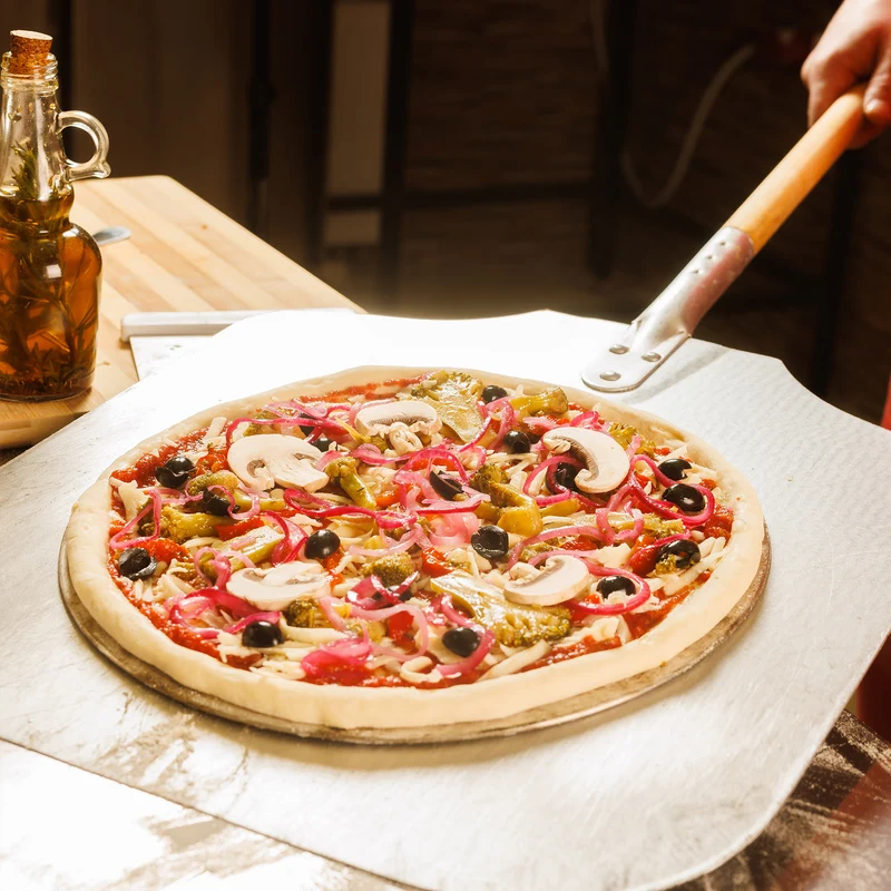 Pala per pizza in alluminio con manico in legno per forno - HELENTHAS