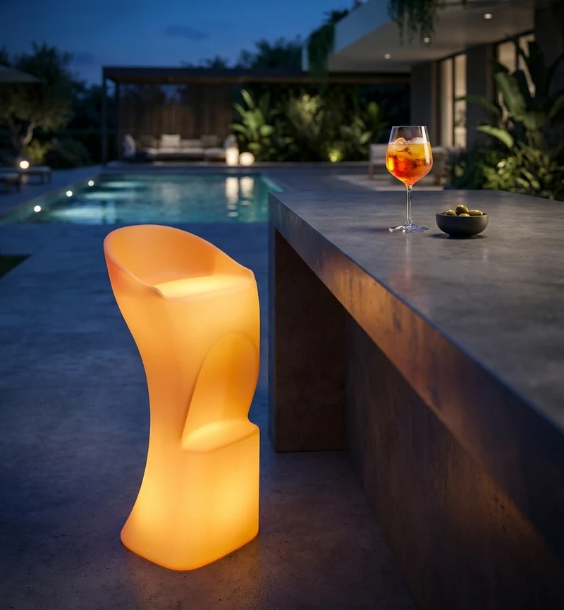 Sgabello luminoso da bar in plastica per esterni con luce LED - QUORALRIEL