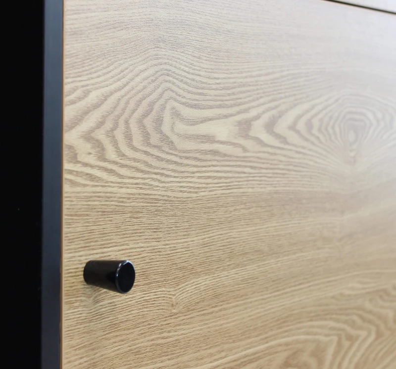Credenza Moderna con 6 vani in Legno Composito cm 100x39 5x135 - QUANAH