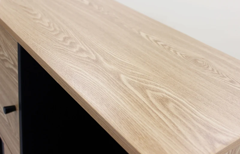 Credenza Moderna con 6 vani in Legno Composito cm 100x39 5x135 - QUANAH