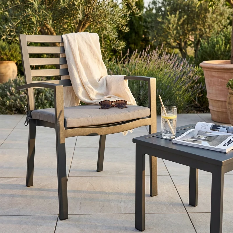 Poltrona da Giardino Impilabile in Alluminio cm 55 5x61x85 - DAVID