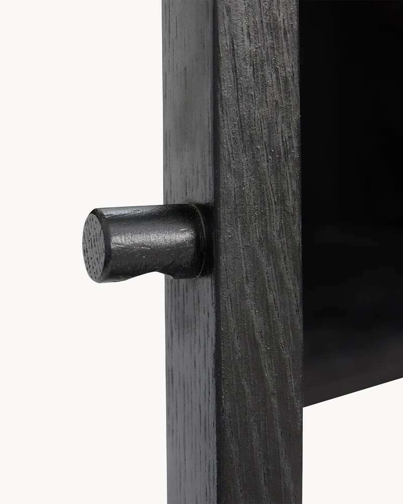 Consolle in legno di rovere con ante in vetro Museum
