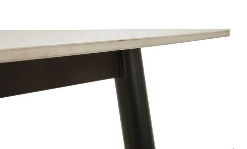 Tavolo da pranzo effetto marmo con gambe in metallo nero 138x78 - JOSH