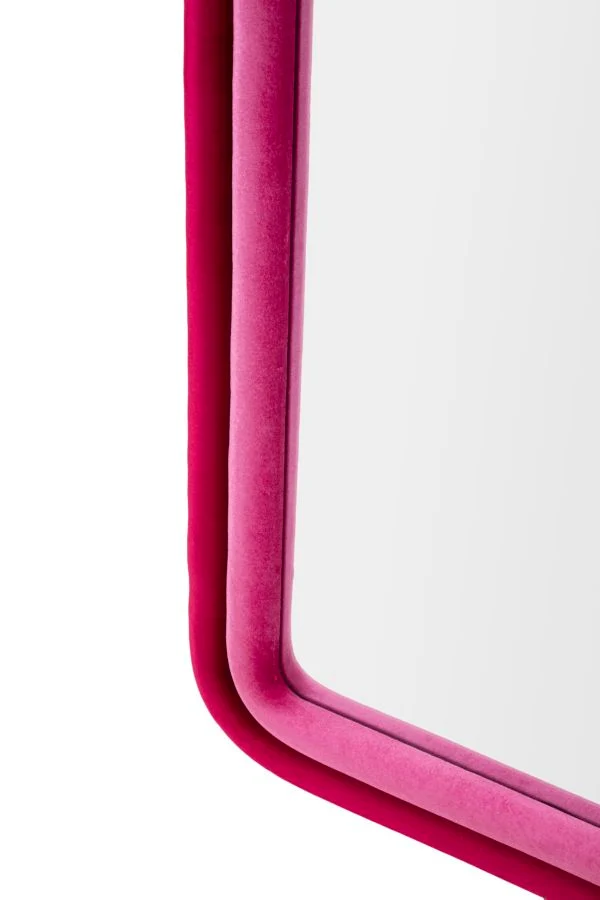 Specchio da parete con cornice in legno rivestita in velluto ad arco - CLOE