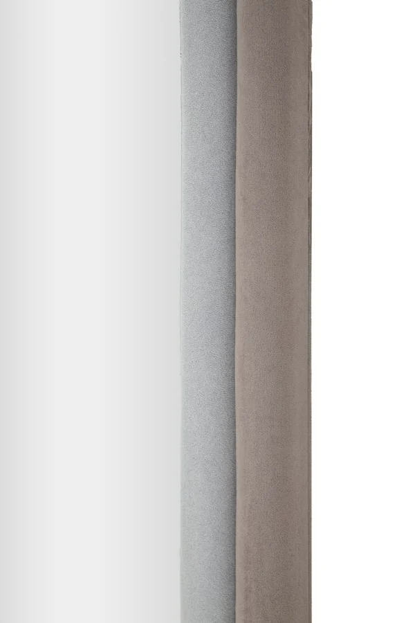 Specchio da parete con cornice in legno rivestita in velluto ad arco - CLOE