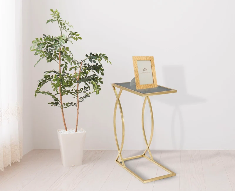 Tavolino da divano in metallo dorato e vetro stile glam - GLAM