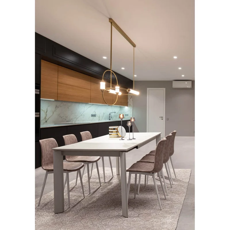 Set di 2 Sedie da Pranzo in Similpelle con Gambe in Acciaio Beige - NATALIA