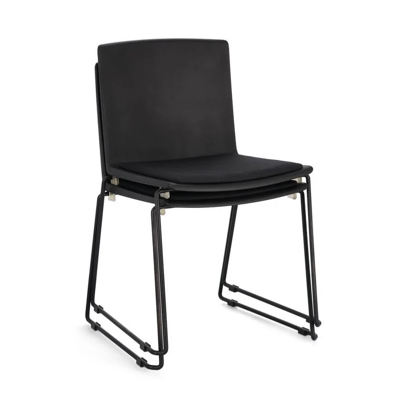 Set di 4 Sedie Impilabili con Seduta Imbottita e Gambe in Acciaio - AMARA