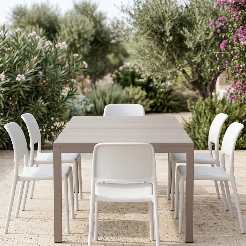 Set tavolo Rio Allungabile 140-210 cm con 6 poltrone Riva, per esterno e giardino