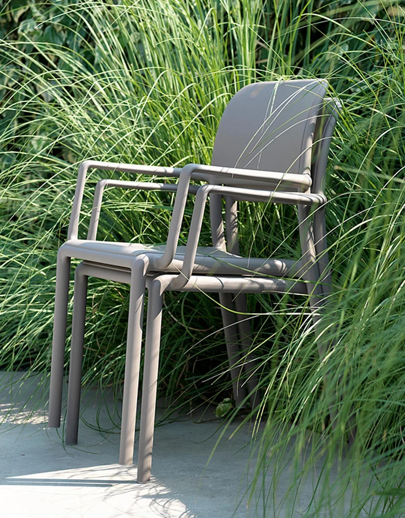 Set tavolo Rio Allungabile 210-280 cm con 6 poltrone Riva, per giardino ed esterno