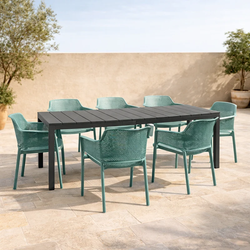 Set tavolo Rio allungabile 140-210 con 8 sedie Net per esterno e giardino