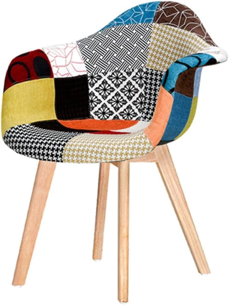 BUYBUY Kit 2 Poltroncine serie Picasso in PP con seduta in spugna ricoperta con stoffa in stile patchwork, piedi in legno di faggio KITPIC006