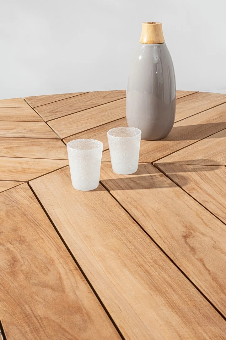Tavolo ovale "Palmdale" con piano in legno teak, gambe in alluminio Antracite per esterno