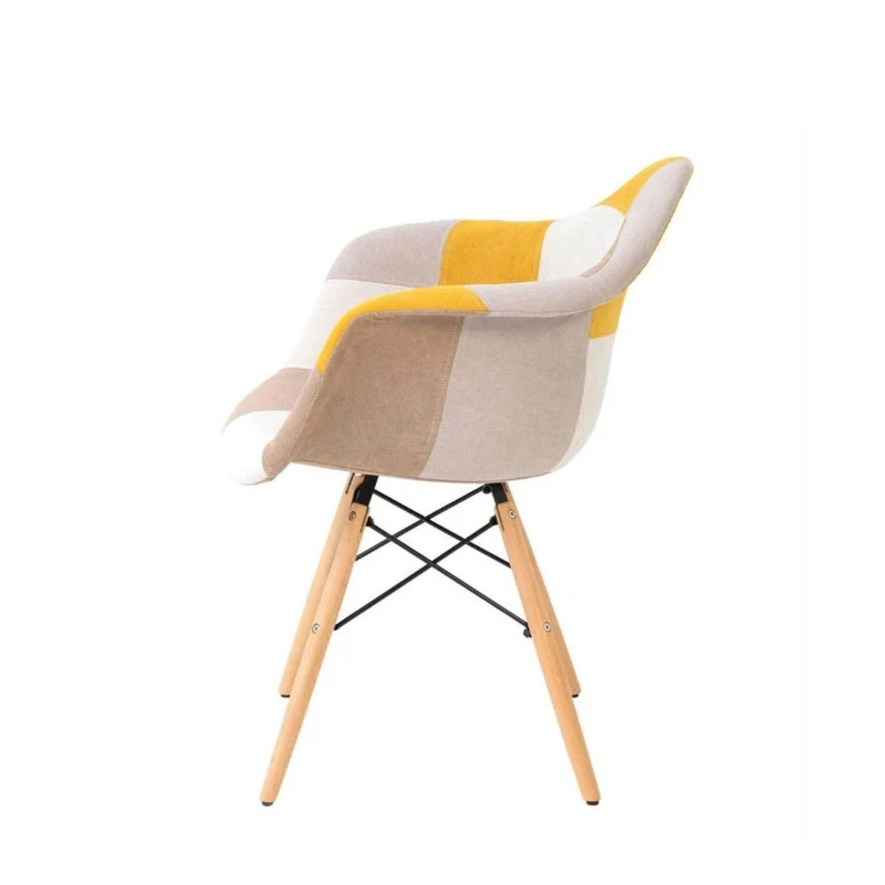 BUYBUY Poltroncina serie Picasso in PP Seduta in spugna ricoperta con stoffa Stile patchwork, piedi in faggio e metallo Colori caldi PIC025