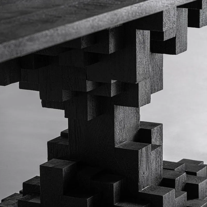 Tavolo da pranzo Monumental Luxury in legno nero sabbiato – Design di Pep Gramage