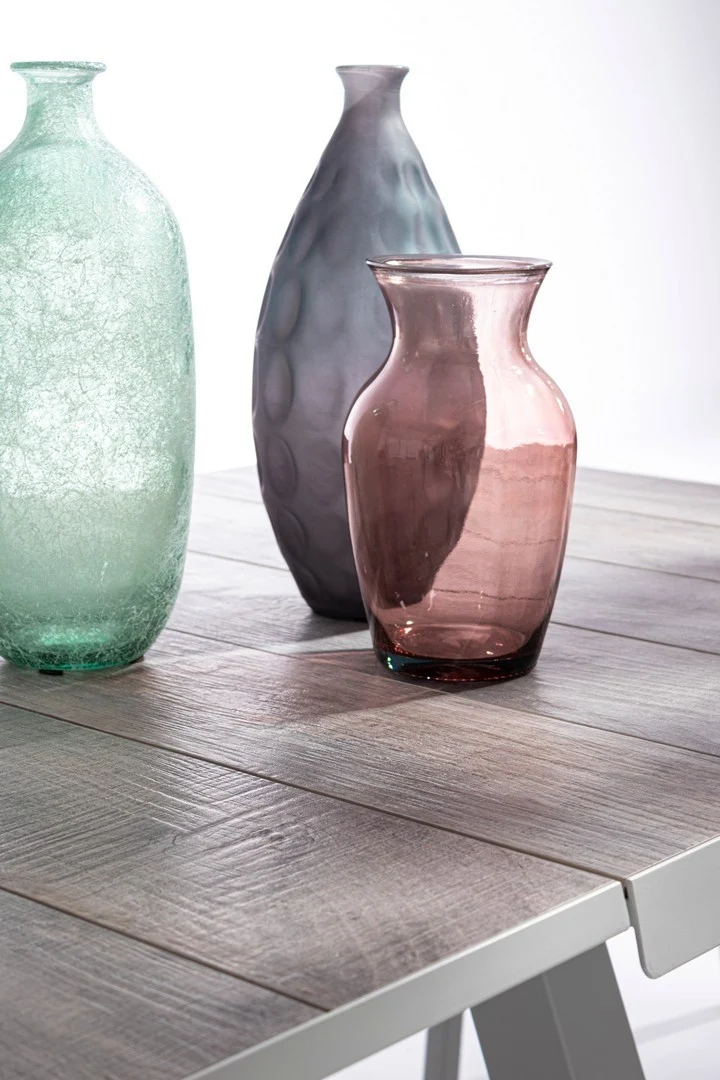 Tavolo allungabile "Krion" con struttura in alluminio Pelican , piano in ceramica per esterno
