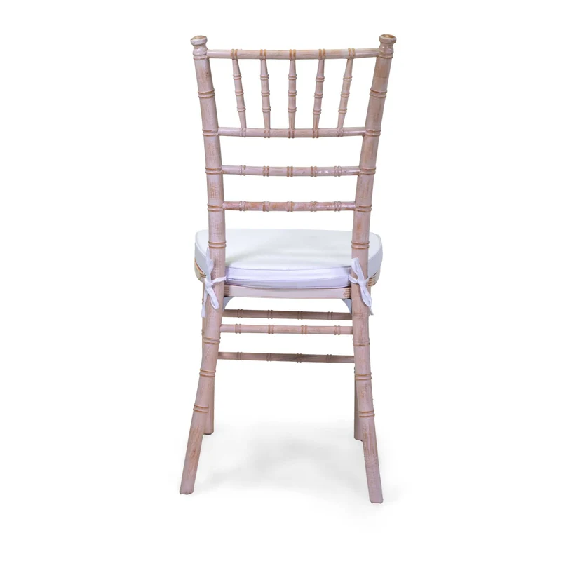 Sedia "Chiavarina" struttura in legno colore bianco e cuscino per bar e ristorazione