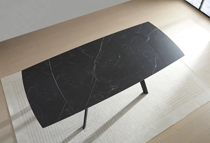 Tavolo "Deneb" con gambe e piano in ceramica effetto marmo, design moderno, 140/210 x 110 x h 75 cm