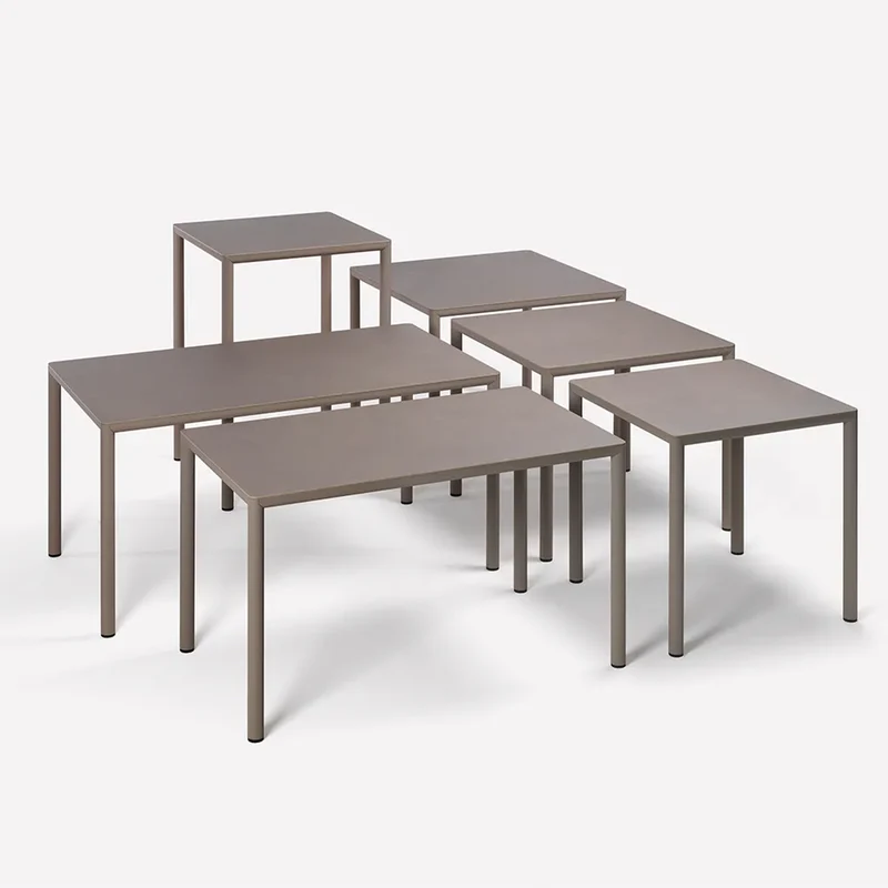 Tavolo "Piave" rettangolare, monocolore, con piano in laminato HPL per esterno