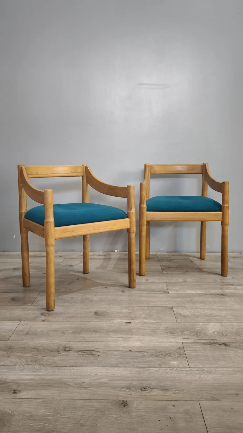 84582 Poltroncina serie Carimate attribuita a Vico Magistretti per Cassina, anni '60