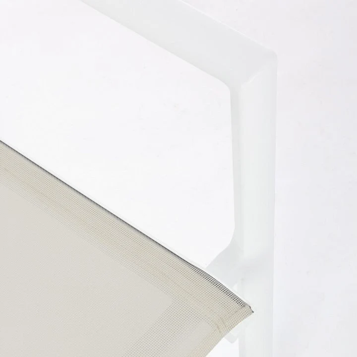 Sedia "Konnor" struttura in alluminio, seduta in textilene, ideale per interno ed esterno