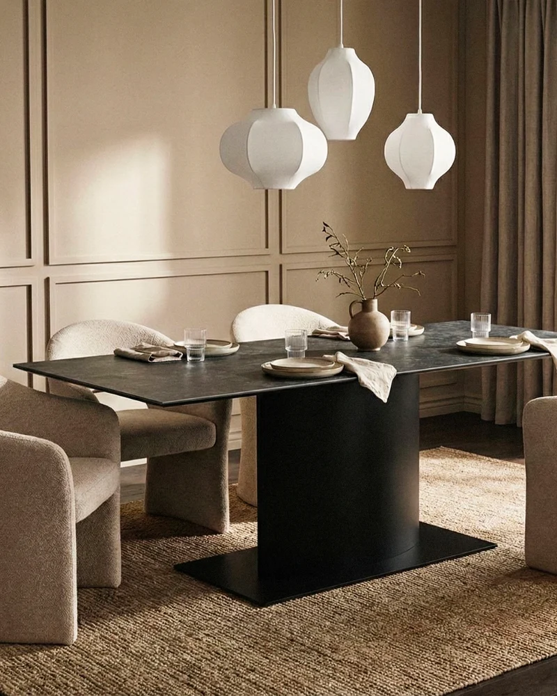 Tavolo da pranzo con piano in ceramica effetto pietra Marbella